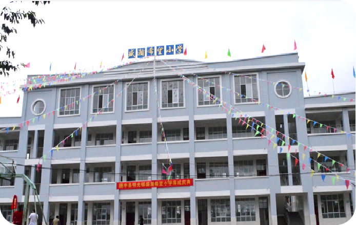 澆一株花朵，種一份希望丨兒童公益事業(yè)，盛瀚在路上